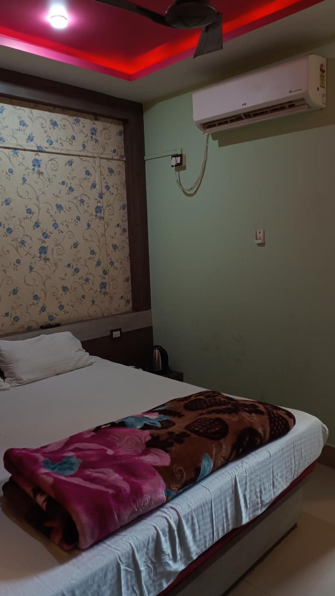 Hotel Srimanta Sankardev Majuli Eksteriør bilde